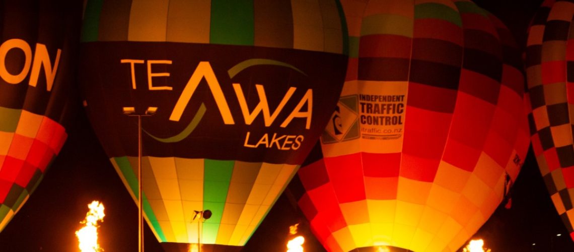 Zuru Night Glow 2026